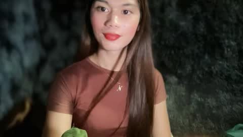 Snapshot of trans_nikka_ chatting on 11-03-25, 03:13 Emerald online show from 11-03-25, 03:13