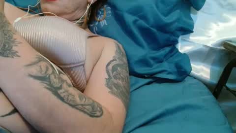 transexdotada online show from 11-05-25, 03:12