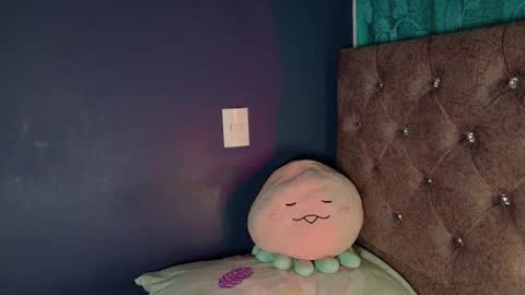 Snapshot of transgirlcol chatting on 01-07-26, 03:53 transgirlcol online show from 01-07-26, 03:53