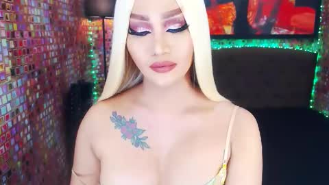 KYLIE BELLA  TS online show from 02-10-25, 05:58