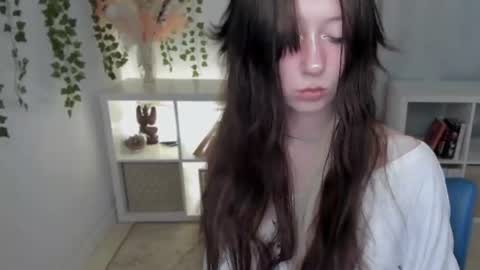 Nyuta Hartmann online show from 07-18-26, 03:38