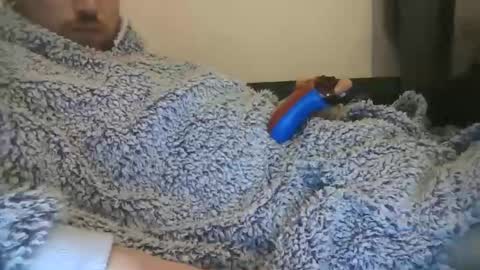 Snapshot of travelbait chatting on 01-26-25, 09:29 travelbait online show from 01-26-25, 09:29