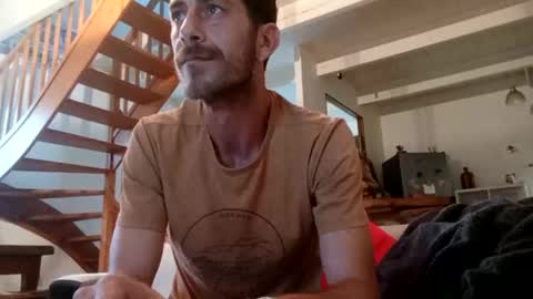 traveler_of_pleasure online show from 11-17-25, 03:51