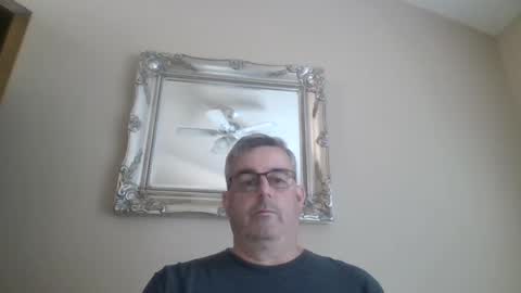 Snapshot of travelingman53 chatting on 01-23-25, 09:29 Travelingman53 online show from 01-23-25, 09:29