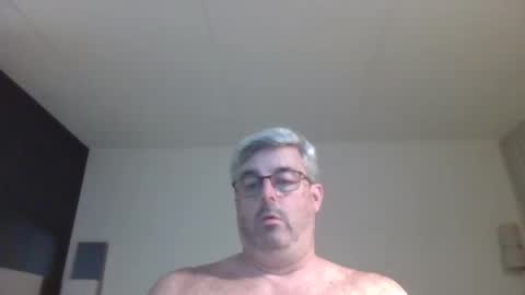 Travelingman53 online show from 04-29-26, 02:37