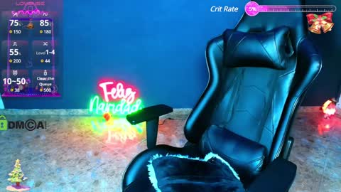 Snapshot of travisdiamonds chatting on 12-25-24, 11:53 TRAVIS. online show from 12-25-24, 11:53