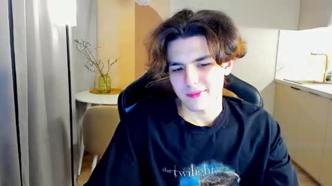 Snapshot of travisrivas chatting on 03-19-26, 02:26 travisrivas online show from 03-19-26, 02:26