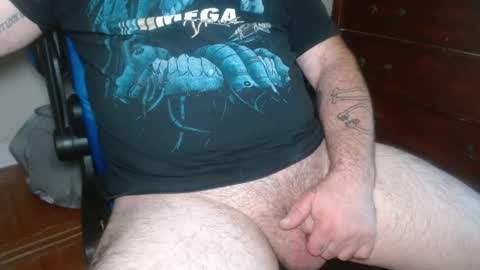 Snapshot of treasured_trash chatting on 06-07-26, 08:56 Dilly Dally online show from 06-07-26, 08:56