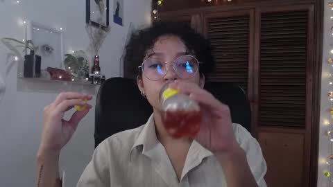 Emily online show from 02-25-25, 05:47