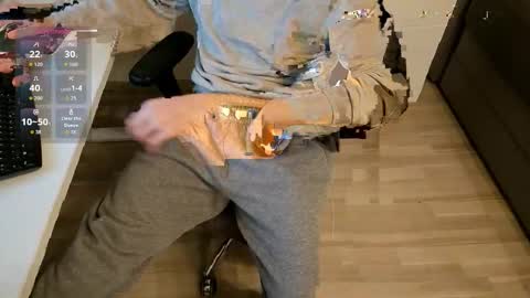 tree1989 online show from 12-18-25, 06:58