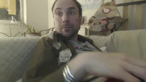 Snapshot of treehuggerhemp chatting on 12-05-25, 07:50 TreeHugger queer online show from 12-05-25, 07:50