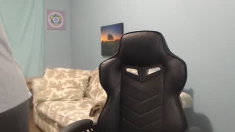 TreeJeanne online show from 12-15-24, 03:42