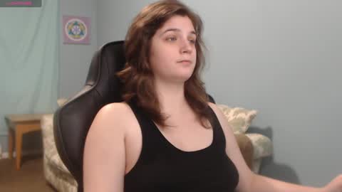 TreeJeanne online show from 12-18-24, 05:10