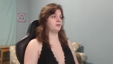 TreeJeanne online show from 01-10-25, 02:55