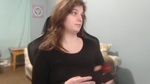 TreeJeanne online show from 01-27-25, 04:43