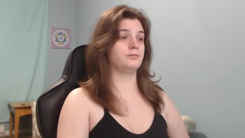 TreeJeanne online show from 02-25-25, 01:06