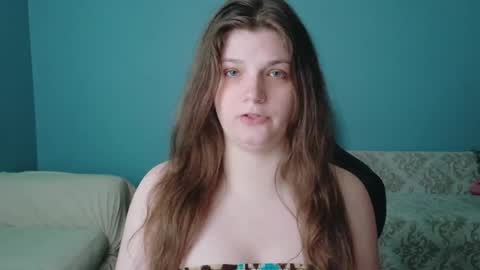 Snapshot of treejeanne chatting on 05-25-26, 03:40 TreeJeanne online show from 05-25-26, 03:40