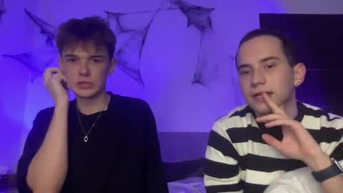 trendygay online show from 11-15-25, 07:10