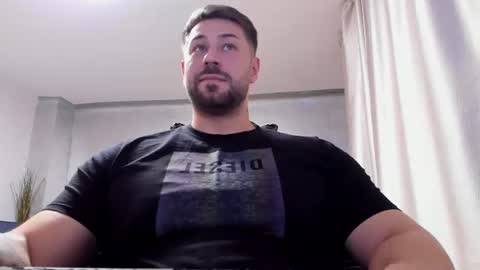 Snapshot of trentwest_ chatting on 07-25-26, 02:47 Trent online show from 07-25-26, 02:47