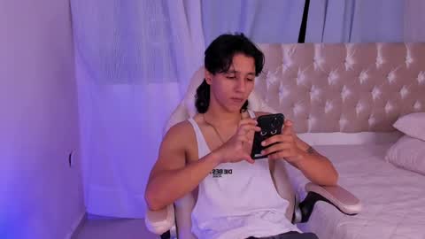 Snapshot of trevor_belmon chatting on 09-26-25, 12:03 Trevor Belmon online show from 09-26-25, 12:03