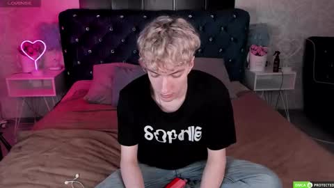 TrevorBenson online show from 11-14-25, 03:05