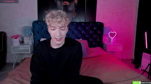 TrevorBenson online show from 11-20-25, 08:58