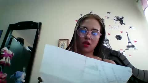 triana_bell online show from 09-29-25, 05:07
