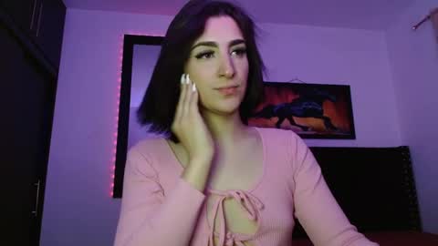 triana_damelio online show from 10-15-25, 07:47