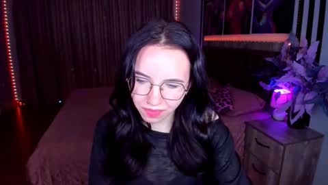 TriciaDaisy online show from 06-06-26, 05:12