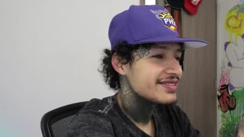 - trieone online show from 02-10-26, 01:48