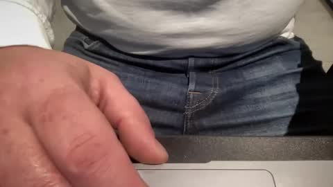 Snapshot of trikboi88 chatting on 12-04-24, 09:51 Trikboi88 online show from 12-04-24, 09:51