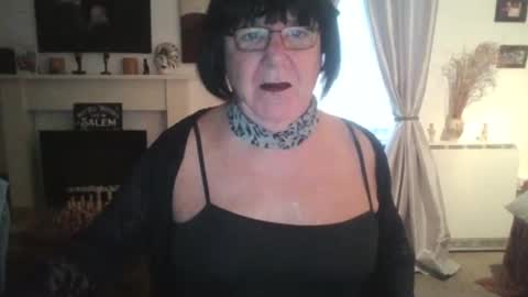 trinity1011 online show from 12-07-24, 08:44