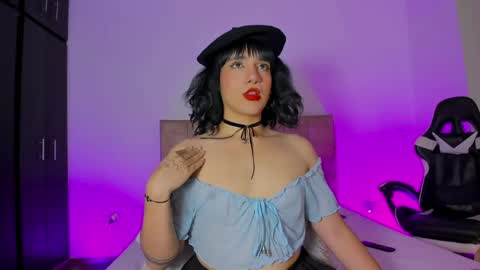 Triny online show from 04-30-26, 02:01