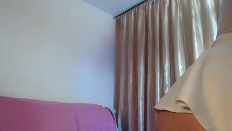 Snapshot of trioa chatting on 12-15-25, 08:02 Tony and Kristina wait you everyday start 2230-0000 GMT online show from 12-15-25, 08:02