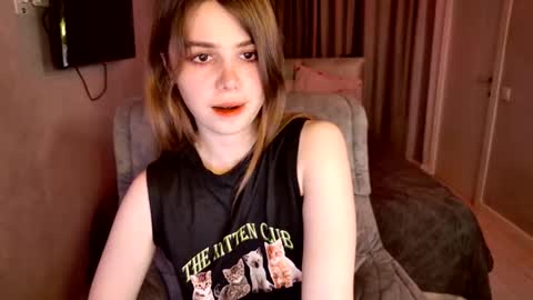 tripleprinces online show from 10-08-25, 05:54