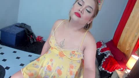 Snapshot of trippidarets05 chatting on 01-06-25, 06:10 IVY online show from 01-06-25, 06:10