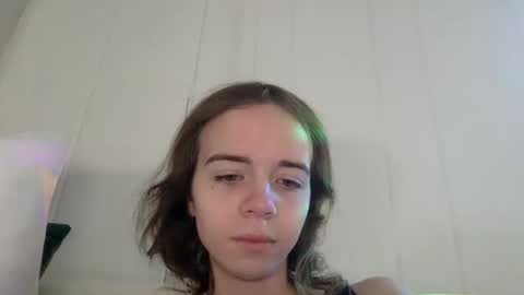 trippybb222 online show from 12-16-25, 03:28