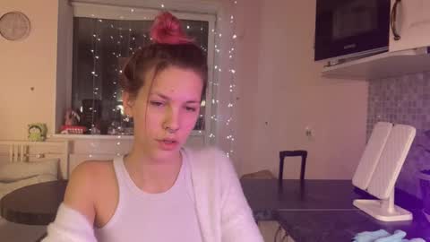 trippy online show from 12-01-25, 11:21