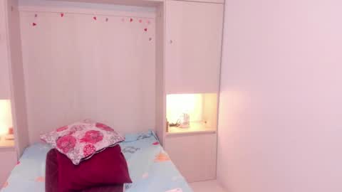 TRISHA online show from 11-12-25, 04:35