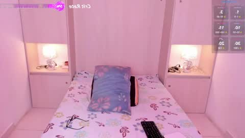Snapshot of trishamoon chatting on 05-17-26, 04:10 TRISHA online show from 05-17-26, 04:10