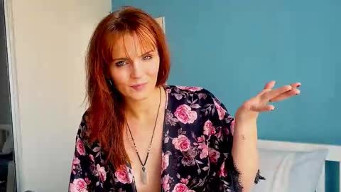 Trista online show from 02-16-26, 03:13