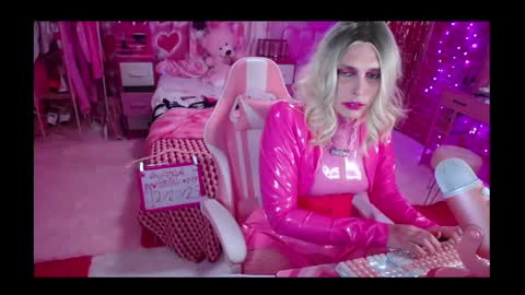 trista_doll online show from 02-04-25, 12:29