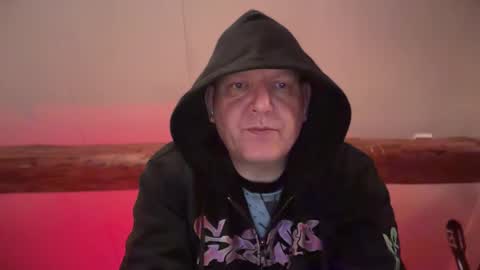 Snapshot of tritonspace chatting on 04-08-26, 02:55 Triton online show from 04-08-26, 02:55