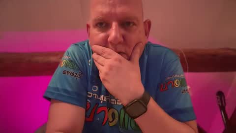 Snapshot of tritonspace chatting on 04-12-26, 04:17 Triton online show from 04-12-26, 04:17