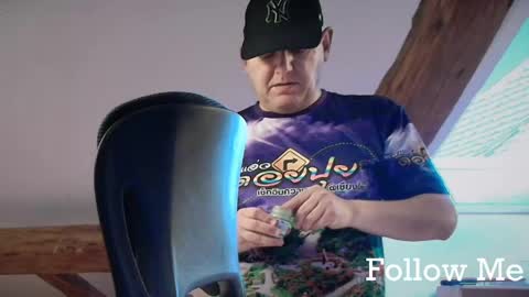 Snapshot of tritonspace chatting on 05-18-26, 05:41 Triton online show from 05-18-26, 05:41