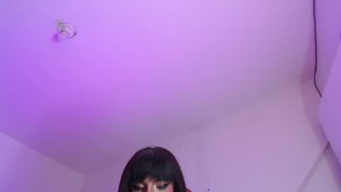trix_ebony online show from 05-17-26, 01:58
