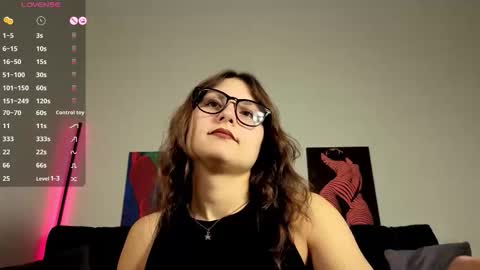 Snapshot of trixibell chatting on 10-09-25, 06:11 trixibell online show from 10-09-25, 06:11