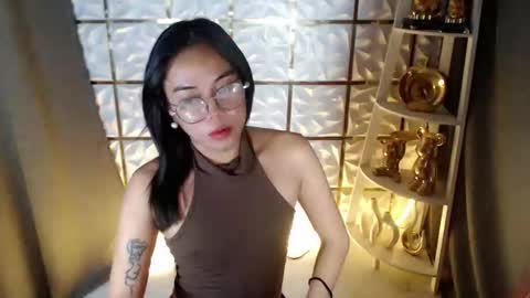 trixie_foxslut online show from 05-02-26, 03:28