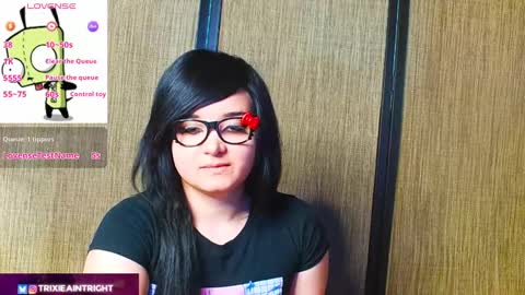 Snapshot of trixiedoescamcam chatting on 09-20-25, 10:00 trixiedoescamcam online show from 09-20-25, 10:00
