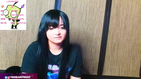 Snapshot of trixiedoescamcam chatting on 10-07-25, 10:51 trixiedoescamcam online show from 10-07-25, 10:51